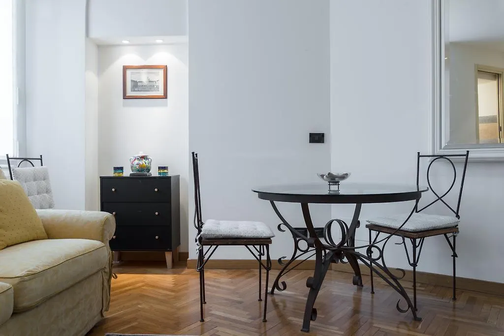 Duomo Open Space Apartment Milan