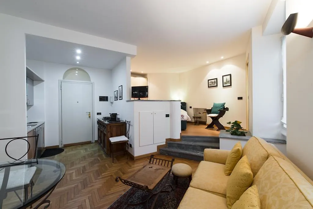 Duomo Open Space Apartment Milan